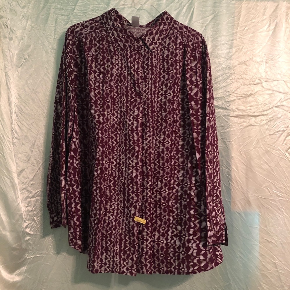Roaman’s button down long sleeve shirt in plum